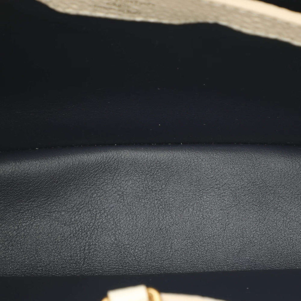 Louis Vuitton Capucines PM Navy Blue Taurillon Leather Bag
